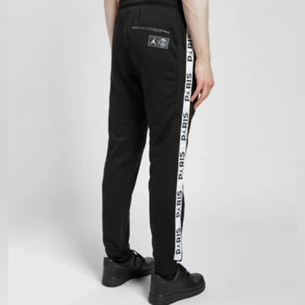 EUC Jordan x PSG Paris Saint Germain Fleece Jogger Pant BQ8348-010 Sz Medium